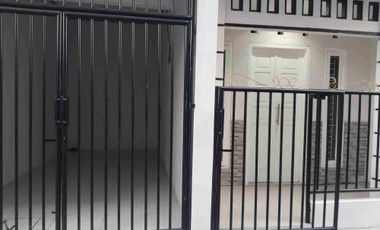 Dijual rumah baru 390 juta nego dekat/hanya 10 meter jarak ke jalan angkot