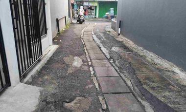 Dijual rumah baru 390 juta nego dekat/hanya 10 meter jarak ke jalan angkot