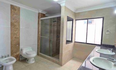 Edificio Rentero en Venta Norte de Guayaquil