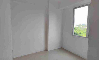 Sewa 2BR kosongan apartemen Bassura City tower Dahlia lantai rendah tahunan