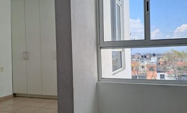 Casa en renta en Campo Bello a 7 minutos de Altozano en Moerelia, Michoacán, México.