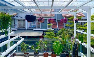 Rumah Mewah Komplek Primadona Di Tanjung sari Asri residence dekat jalan Jakarta Antapani Bandung