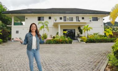 Luxury 15-Bedroom Grand Farmhouse with Swimming Pool — Danao City, Cebu