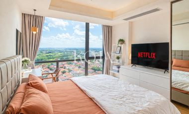 Rent Fairview Lippo Karawaci 3BR 149sqm Golf View Double Private Lift