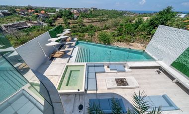 FREEHOLD Luxury Ocean View Villa in Bali