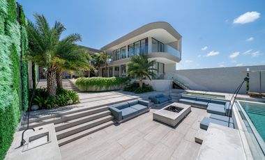 FREEHOLD Luxury Ocean View Villa in Bali