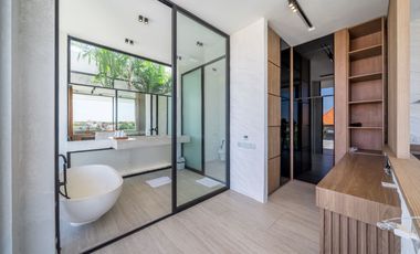 FREEHOLD Luxury Ocean View Villa in Bali