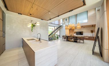 FREEHOLD Luxury Ocean View Villa in Bali