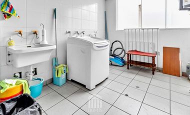 Vista a Parque Desde Todos Sus Amplios Ambientes, 3 Dorm. Todos con Baño y con 3 Cocheras Paralelas