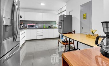 Vista a Parque Desde Todos Sus Amplios Ambientes, 3 Dorm. Todos con Baño y con 3 Cocheras Paralelas