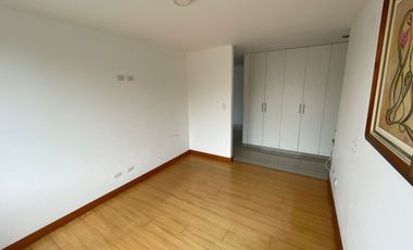 Vista a Parque Desde Todos Sus Amplios Ambientes, 3 Dorm. Todos con Baño y con 3 Cocheras Paralelas