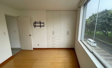 Vista a Parque Desde Todos Sus Amplios Ambientes, 3 Dorm. Todos con Baño y con 3 Cocheras Paralelas