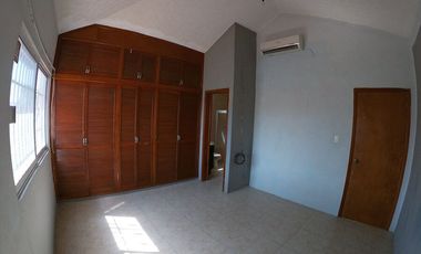 EN RENTA CASA DE 3 RECAMARAS SIN MUEBLES EN SAN JOAQUIN