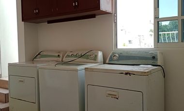 EN RENTA CASA DE 3 RECAMARAS CON O SIN MUEBLES EN COL TECOLUTLA