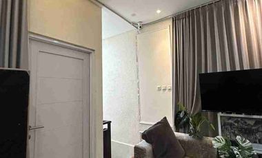 Jual Rumah Semi Furnish Siap Huni Lokasi Puri Jakarta Barat Nego