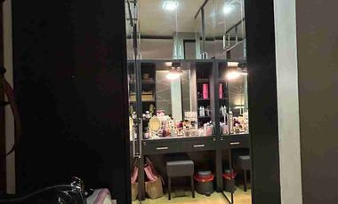 Jual Rumah Semi Furnish Siap Huni Lokasi Puri Jakarta Barat Nego