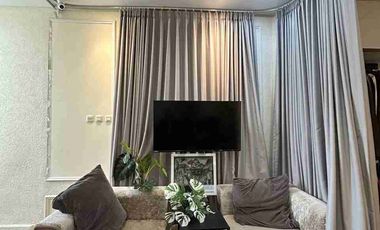 Jual Rumah Semi Furnish Siap Huni Lokasi Puri Jakarta Barat Nego