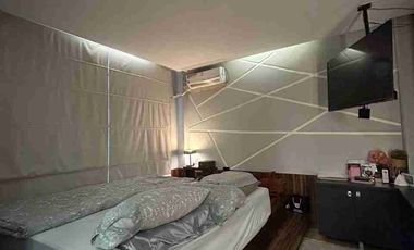 Jual Rumah Semi Furnish Siap Huni Lokasi Puri Jakarta Barat Nego