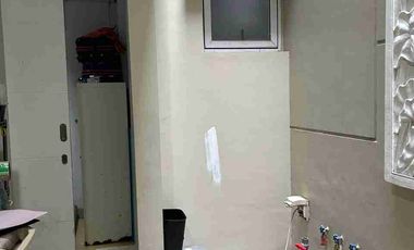 Jual Rumah Semi Furnish Siap Huni Lokasi Puri Jakarta Barat Nego