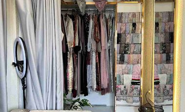 Jual Rumah Semi Furnish Siap Huni Lokasi Puri Jakarta Barat Nego