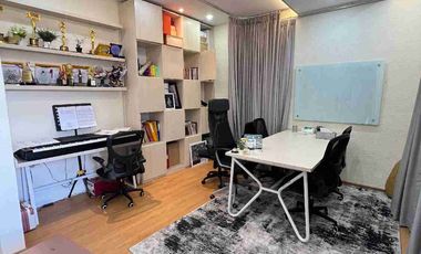 Jual Rumah Semi Furnish Siap Huni Lokasi Puri Jakarta Barat Nego