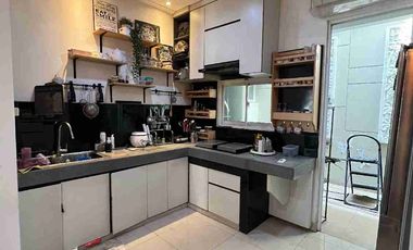 Jual Rumah Semi Furnish Siap Huni Lokasi Puri Jakarta Barat Nego