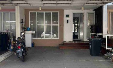 Jual Rumah Semi Furnish Siap Huni Lokasi Puri Jakarta Barat Nego
