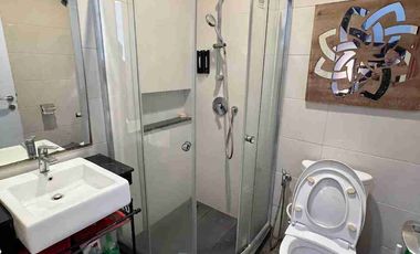 Jual Rumah Semi Furnish Siap Huni Lokasi Puri Jakarta Barat Nego