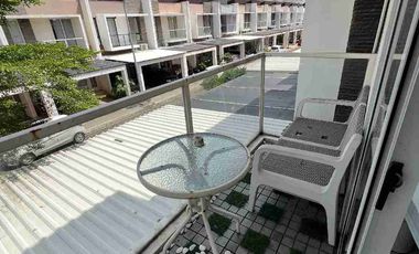 Jual Rumah Semi Furnish Siap Huni Lokasi Puri Jakarta Barat Nego