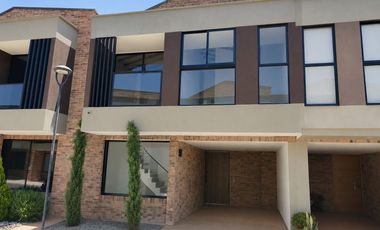 VENTA CASA EN LA CEJA