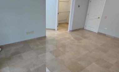 alquilo casa con piscina