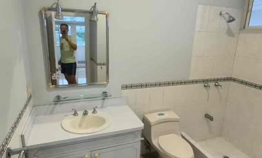 alquilo casa con piscina
