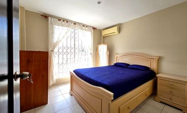 Alquiler de Casa de 4 Dormitorios, AMOBLADA - Urbanización La Joya, Etapa Turquesa