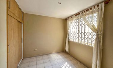 Alquiler de Casa de 4 Dormitorios, AMOBLADA - Urbanización La Joya, Etapa Turquesa