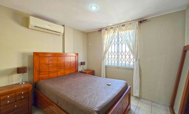 Alquiler de Casa de 4 Dormitorios, AMOBLADA - Urbanización La Joya, Etapa Turquesa