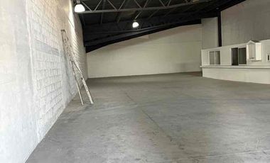 Ser renta bodega con seguridad y excelente ubicación