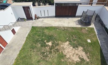 CASA EN VENTA 806 M2 CONDOMINIO TERRAZAS DEL VALLE - CIENEGUILLA