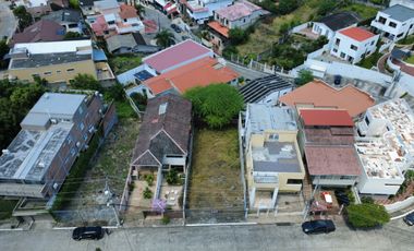 🏡 INVERSIÓN PREMIUM EN ZONA DE ALTA PLUSVALÍA ✨ TERRENO EXCLUSIVO — URB. CUMBRES MEDIA
