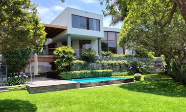 VENDO CASA URB. CASUARINAS CALLE CENTINELAS