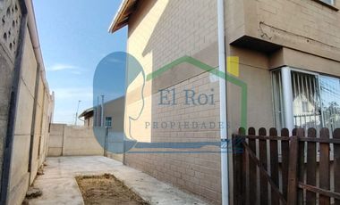 CASA DE TRES PISOS