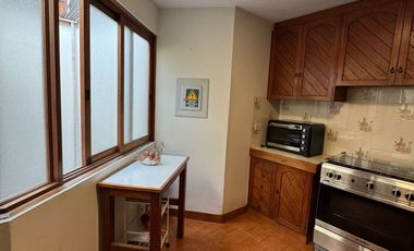 Departamento de 184 m² en El Primer Piso con Jardín y Terraza en Valle Hermoso, Santiago de Surco