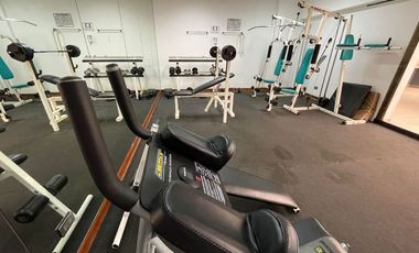 Mini Full Equipado, con Cochera Techada y Vista a Parque. PET FRIENDLY. Edificio con Gym, Terraza, Piscina, Sauna