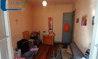 CASA UN PISO CENTRAL