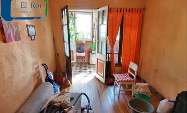CASA UN PISO CENTRAL