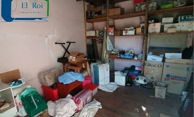CASA UN PISO CENTRAL