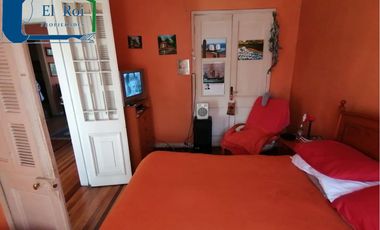 CASA UN PISO CENTRAL