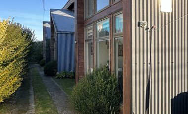 Venta Propiedad con 3 Cabañas Independientes | 300 m² | Puerto Montt | UF 8.562