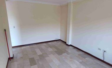 Casa Serena 4Dorm + Jacuzzi en Ciudad Celeste, Samborondón