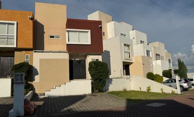 CASA EN VENTA EN LOMAS DEL ANGEL EN PUEBLA