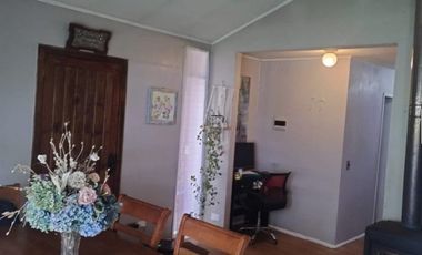 Amplia casa de 1 piso con cabaña sector el Bosque $ 235.000.000-
